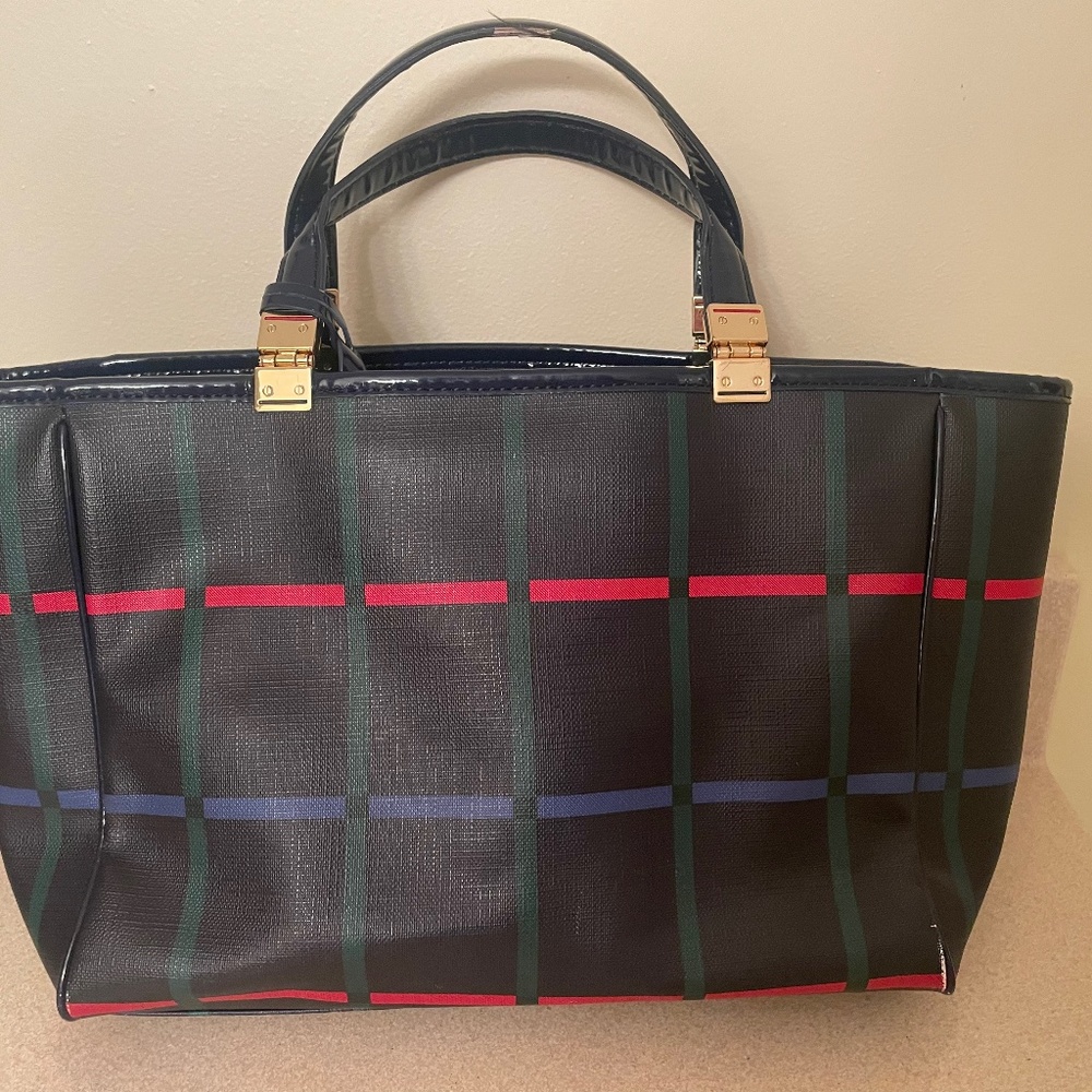 Tommy Hilfiger purse